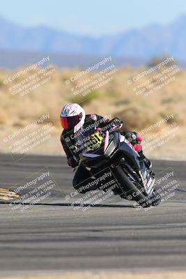 media/Feb-03-2024-SoCal Trackdays (Sat) [[767c60a41c]]/11-Turn 16 (2pm)/